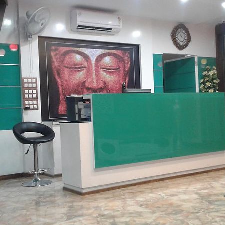 Hotel The Grand Parshwanath Sankeshvar 외부 사진