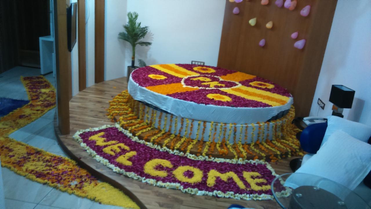 Hotel The Grand Parshwanath Sankeshvar 외부 사진